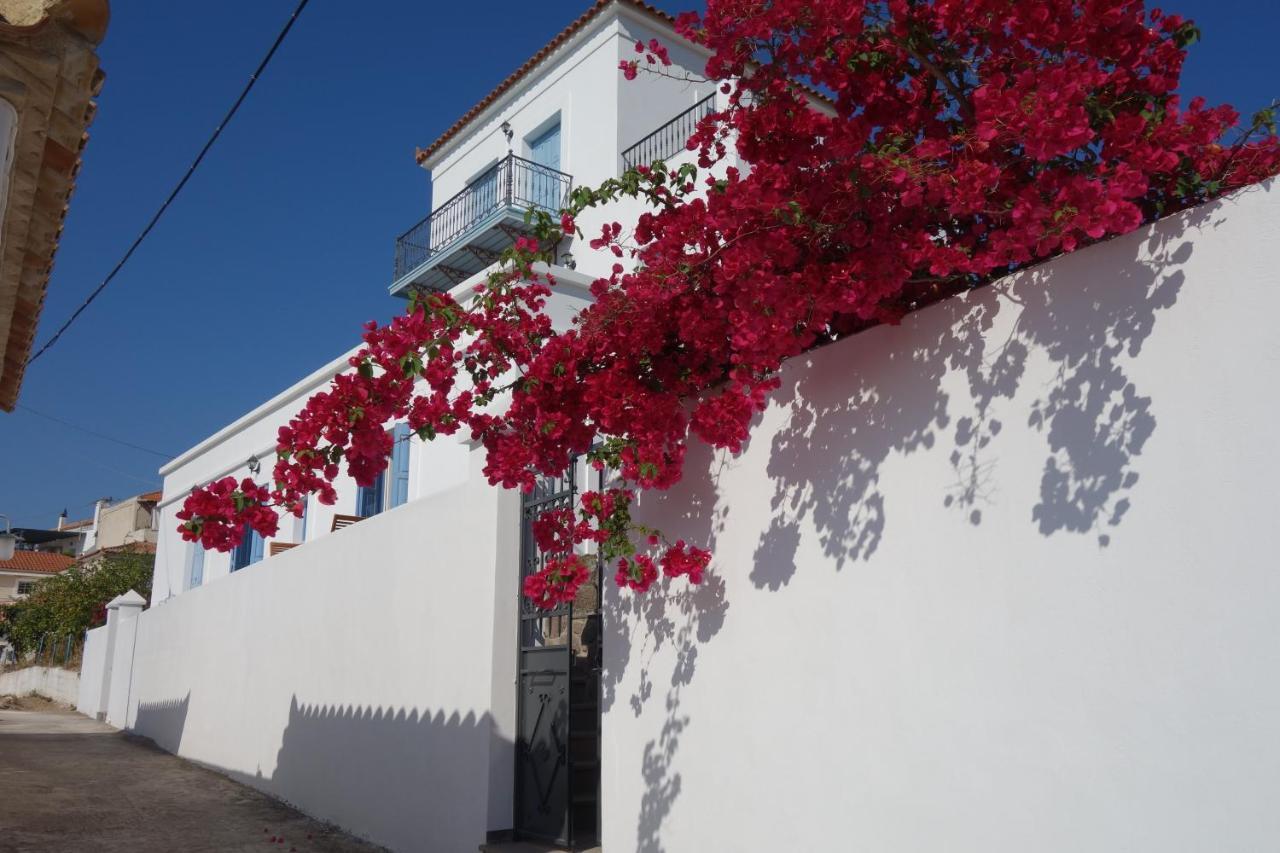 Apartmán Panoramic View Poros Town Exteriér fotografie