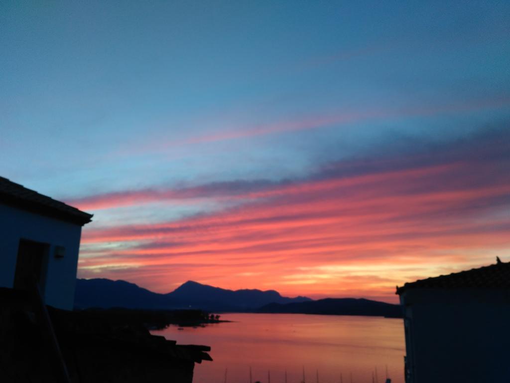 Apartmán Panoramic View Poros Town Exteriér fotografie